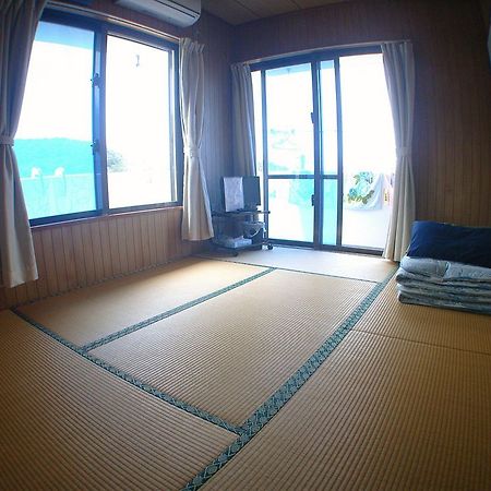 Minshuku Yadokari Hotel Zamami Exterior foto