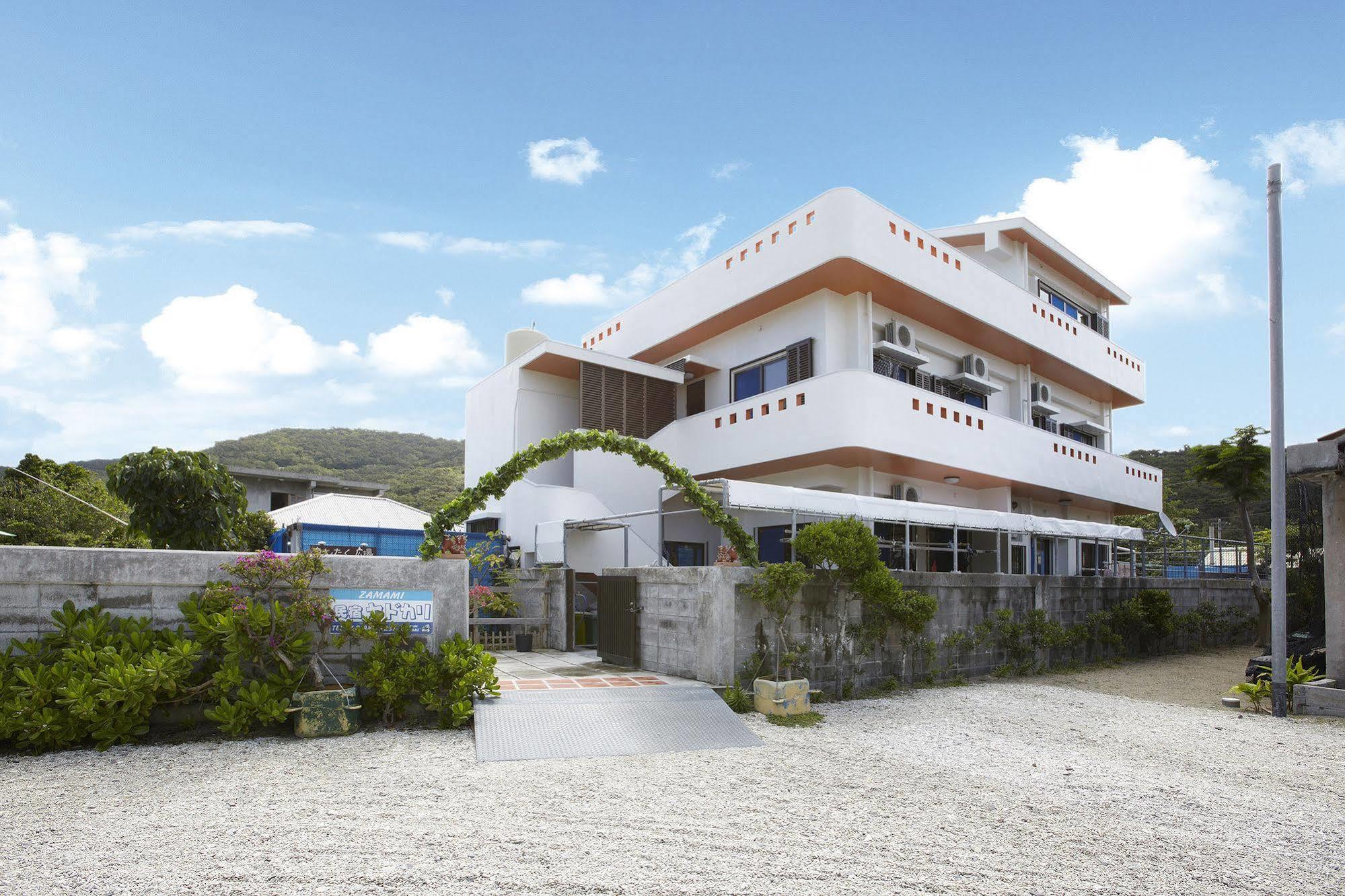 Minshuku Yadokari Hotel Zamami Exterior foto